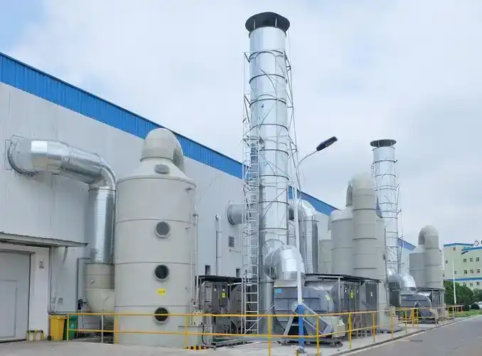 化工厂实拍通风管道