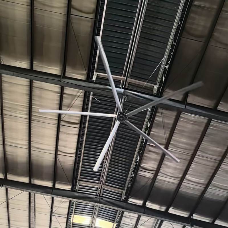 润喆HVLS-49永磁工业大吊扇安装现场 钢结构厂房吊装